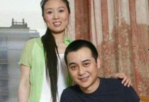 明星夫妻相差15,相差15岁，爱情与年龄的奇妙交响曲